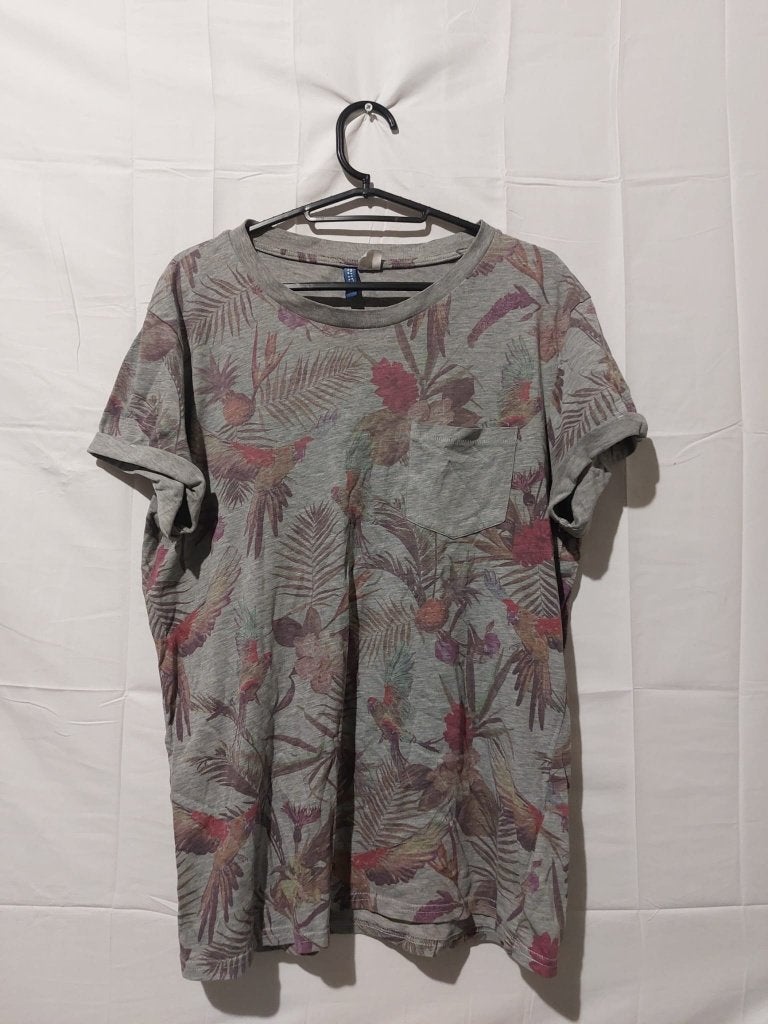H&M Divided T-shirt met tropische print - Maat M, Kleding | Heren, Maat 48/50 (M), Grijs, Gedragen, H&M Divided