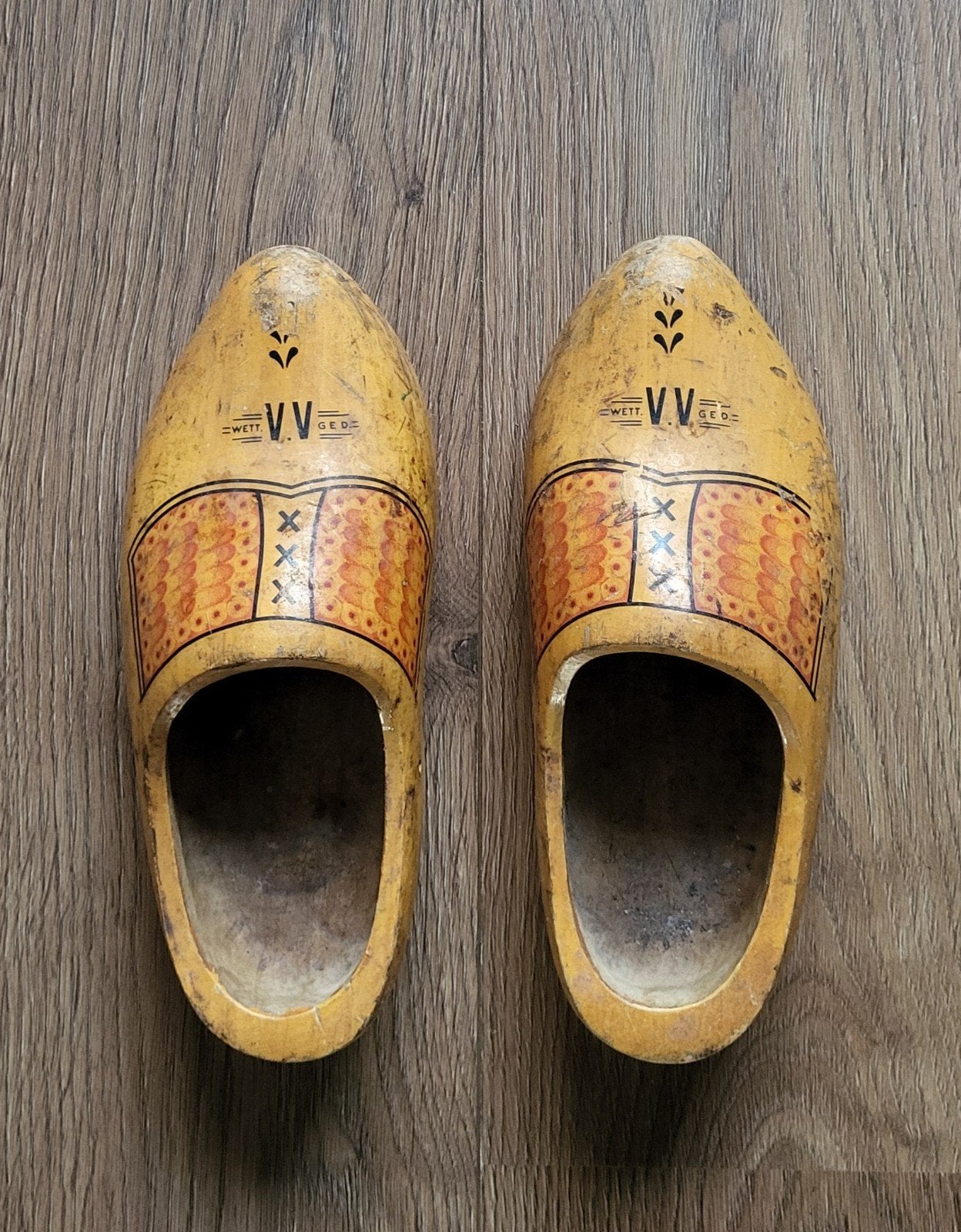 Paar oude gebruikte geel houten klompen, Ophalen of Verzenden, Gebruikt