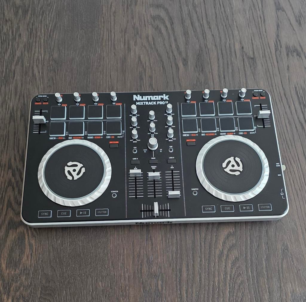 Numark Mixtrack Pro II DJ Controller, Muziek en Instrumenten, Dj-sets en Draaitafels, Ophalen of Verzenden, Zo goed als nieuw