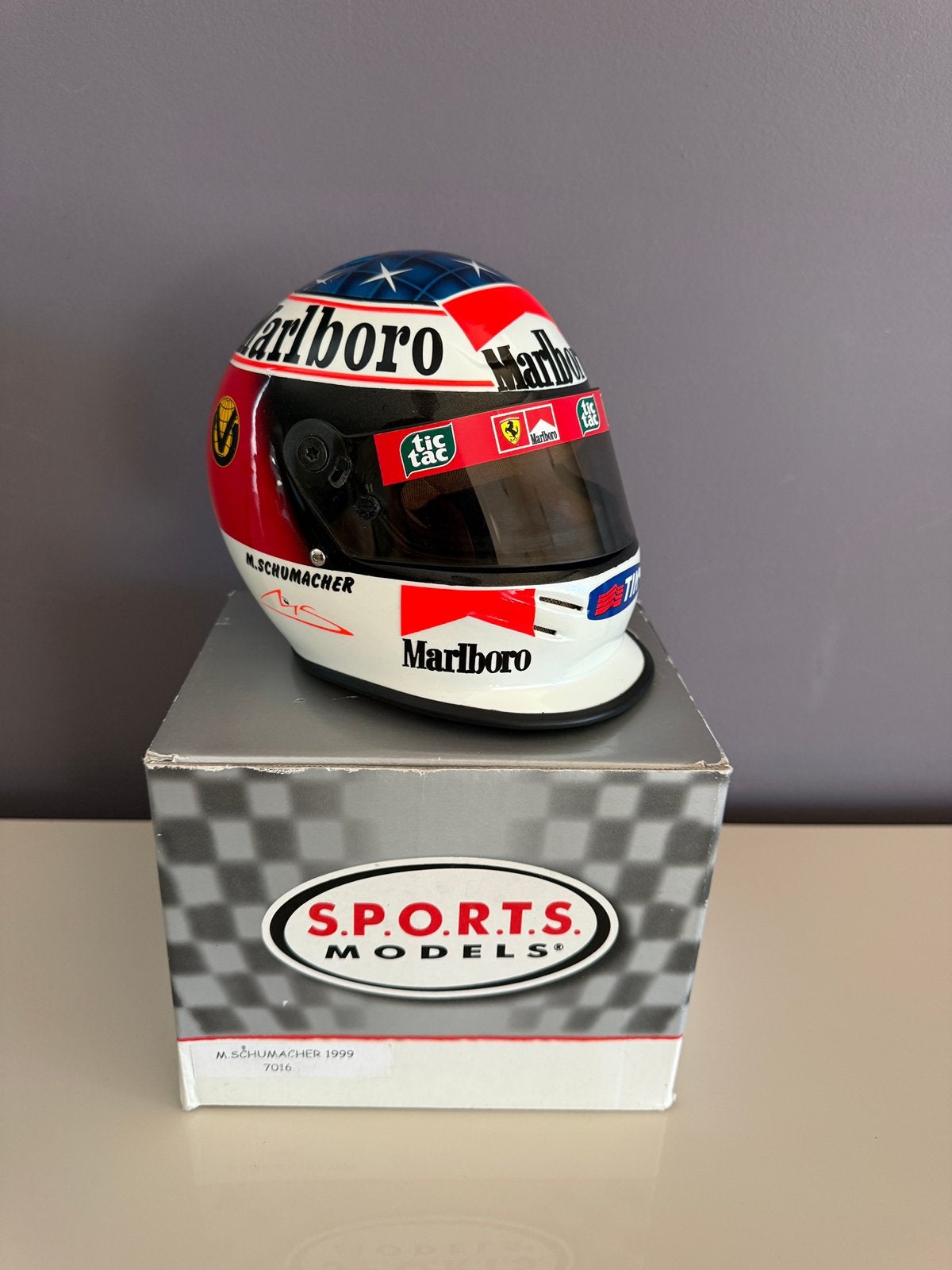 1999 1:2 Helm Michael Schumacher Ferrari F1, Ophalen of Verzenden, Zo goed als nieuw, Formule 1
