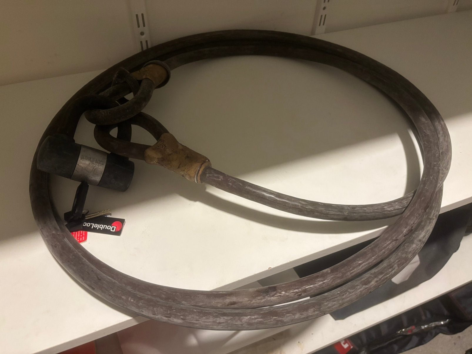 Kabelslot met lus kabel van 4 m merk DoubleLock, Ophalen, Gebruikt