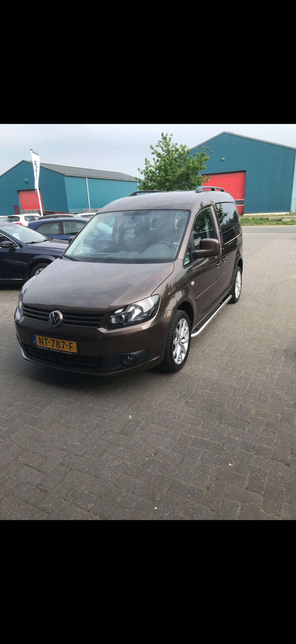 Volkswagen Caddy 1.2 TSI 63KW 2011 Bruin, Auto's, Voorwielaandrijving, Dealer onderhouden, 15 km/l, Bruin