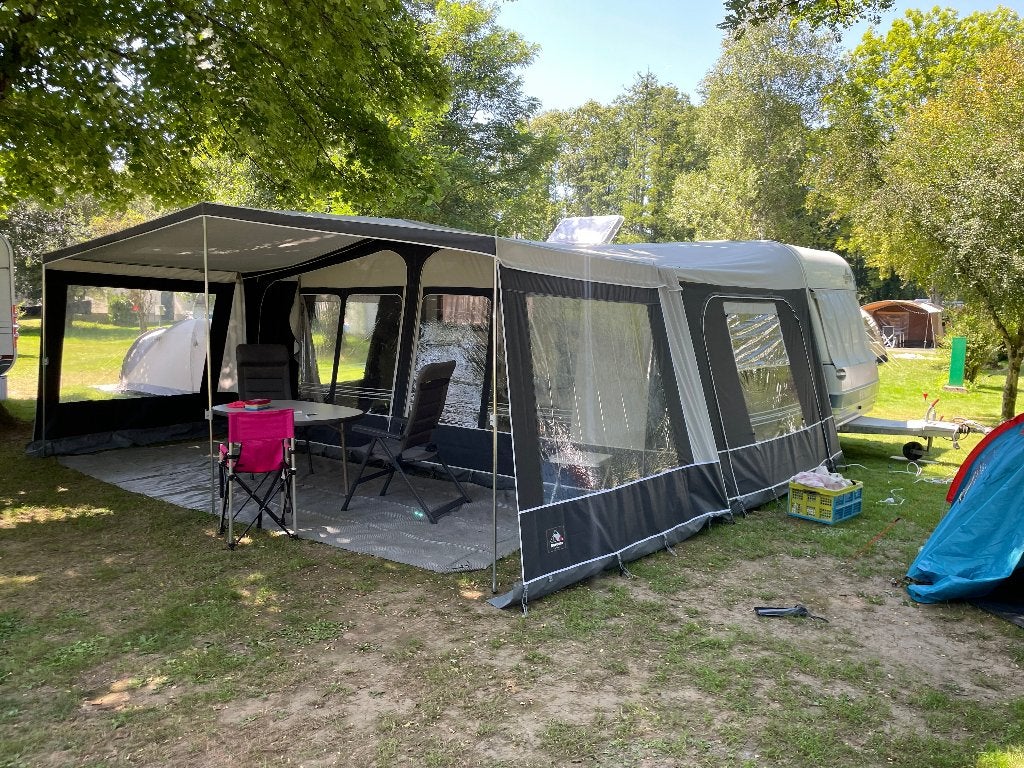Fendt Saphir 540TG enkele bedden-3m voortent + luifel 1500kg, Caravans en Kamperen, Rondzit, Particulier, Fendt, Kachel