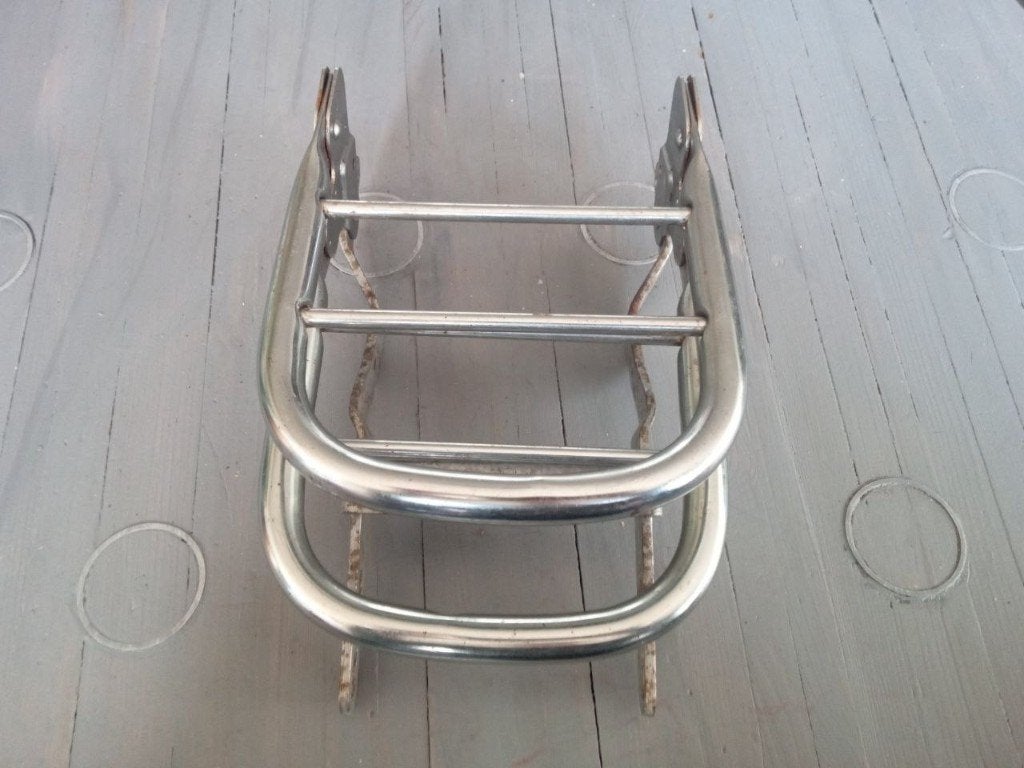 Nos HMW H.M.W? Steco achterrekje bagagerekje redelijk chroom, Fietsen en Brommers, Ophalen of Verzenden, Nieuw, Overige merken