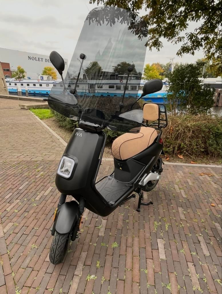 IVA E-GO S4 Special - Elektrische Scooter, Fietsen en Brommers, Snorfietsen en Snorscooters, Elektrisch, Zo goed als nieuw, Ophalen