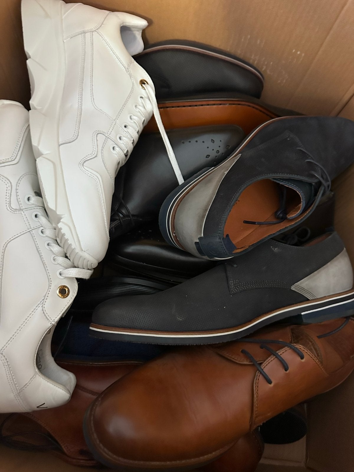 Grote partij leren schoenen en sneakers (halve paren), Ophalen, Nieuw, Sneakers of Gympen