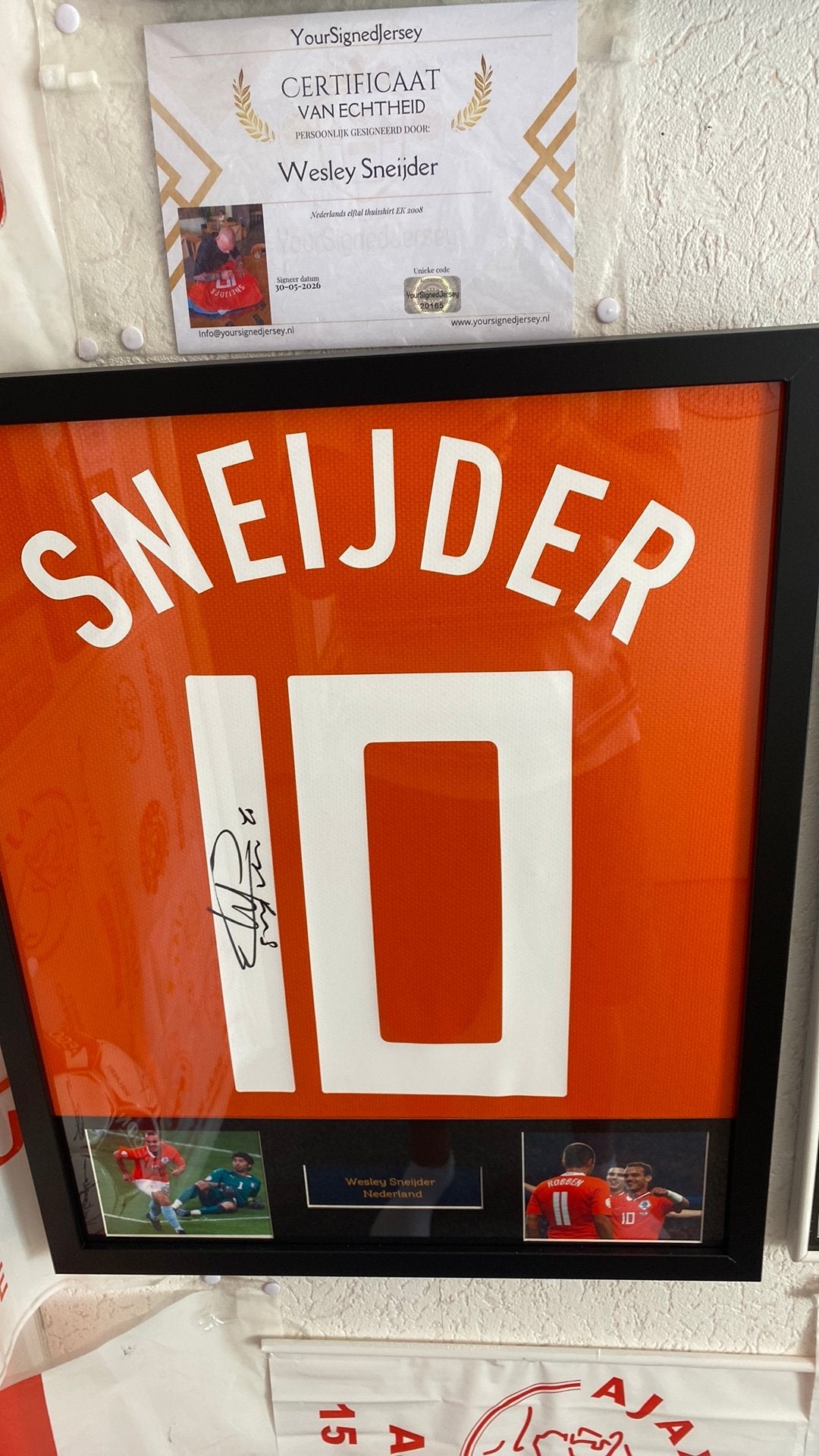 Wesley Sneijder gesigneerd met teken bewijs, Ophalen, Zo goed als nieuw, Overige binnenlandse clubs, Shirt