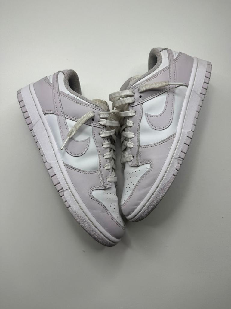 Nike dunk, Kleding | Dames, Schoenen, Overige kleuren, Ophalen of Verzenden, Sneakers of Gympen, Gedragen
