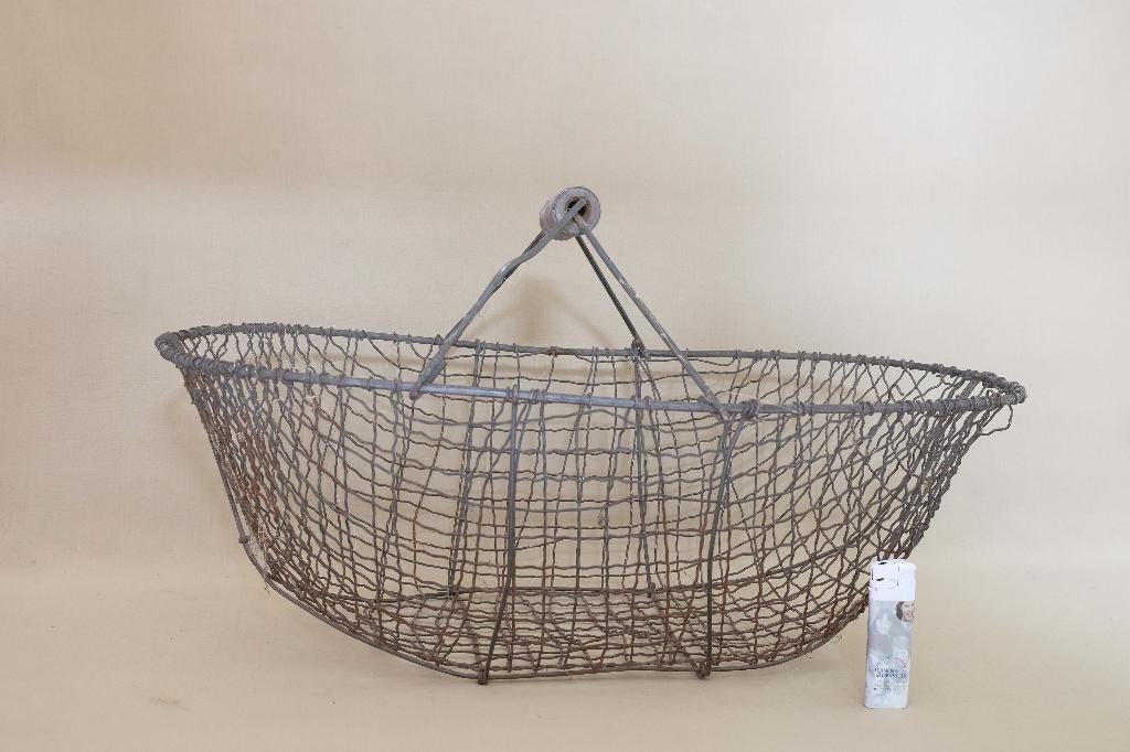 Origineel oude draadmand  ijzeren mand  vintage, Overige materialen, Gebruikt, Mand, Ophalen of Verzenden