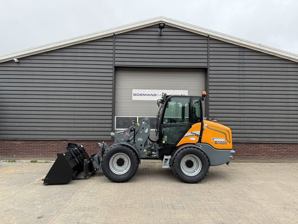 Giant G5000 shovel NIEUW uit voorraad leverbaar!, Tobroco, Info@tobroco.nl, Sprendlingenstraat 57
5061 KM  Oisterwijk, NL, Wiellader of Shovel