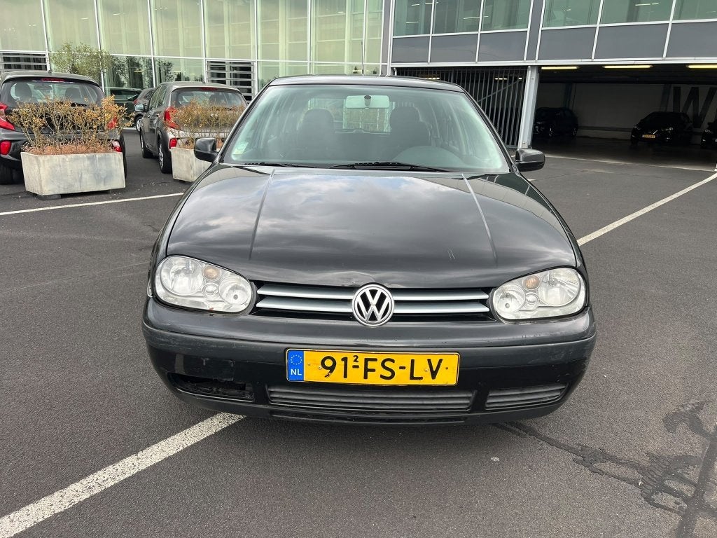 Volkswagen Golf 2.0 Comfortline (bj 2000, automaat), foto 2