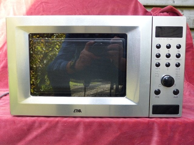 Magnetron Etna A2116rvs 02, Witgoed en Apparatuur, Ophalen, Draaiplateau, Magnetron, Zo goed als nieuw