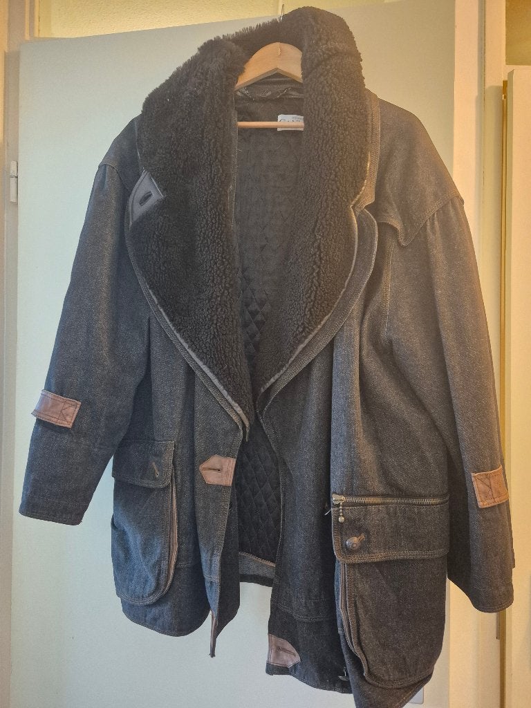 Sherpa/teddykraag stevige donkere denim jas, Ophalen, Gedragen, Maat 56/58 (XL), Zwart