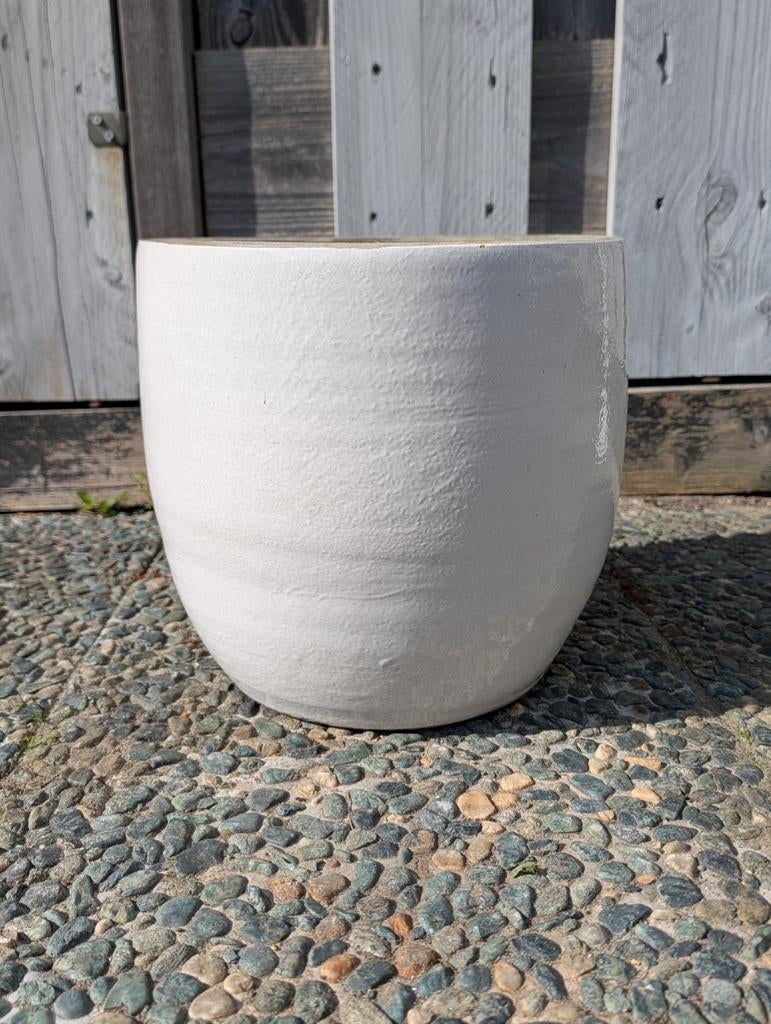 Bloempot design (wit) H 27 x D 29 cm * Pottery Pots? *, Tuin en Terras, Bloempotten, Rond, Minder dan 40 cm, Aardewerk, Ophalen
