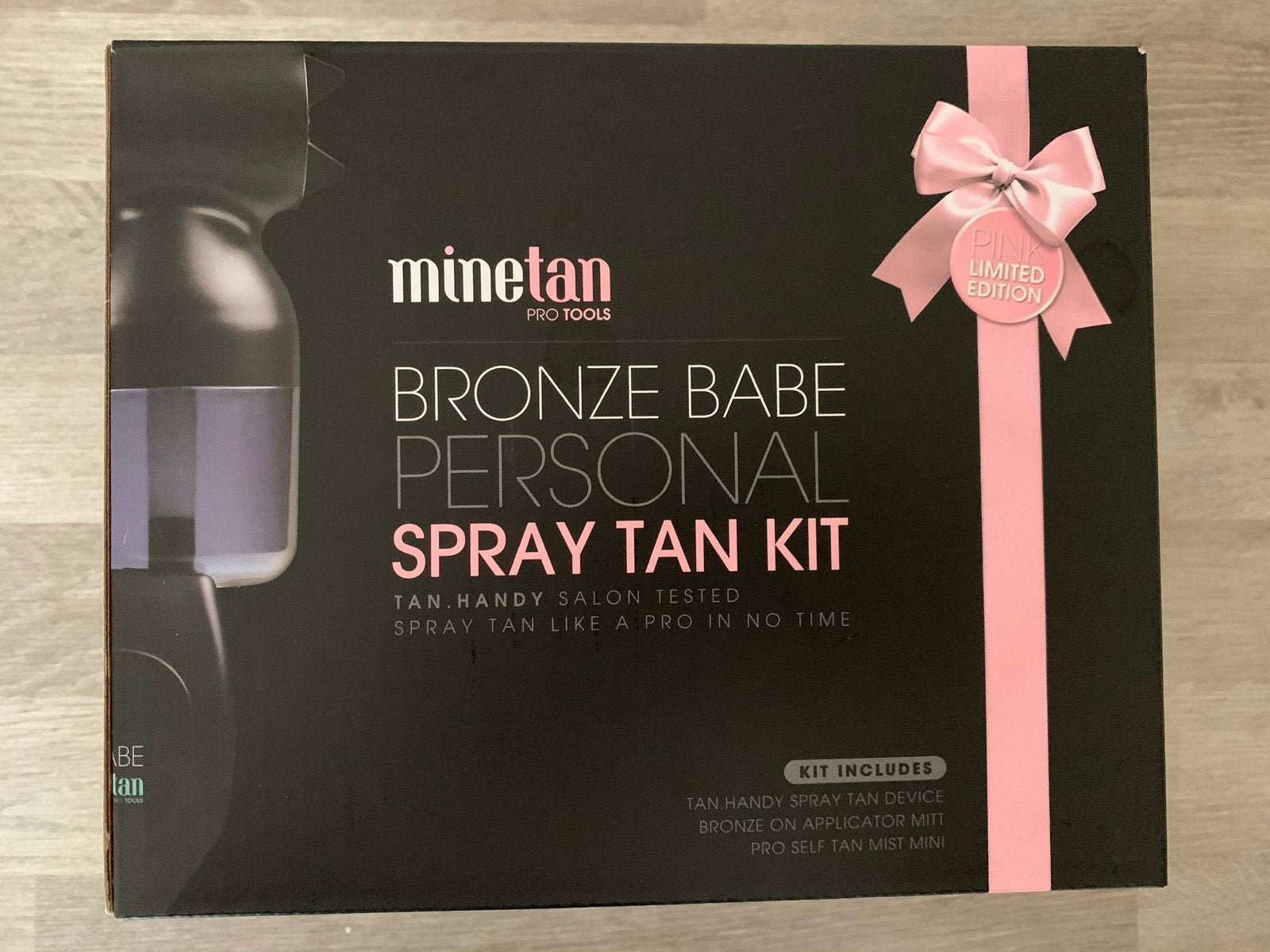 Minetan Bronze Babe Personal Spray Tan Kit NEW, Ophalen of Verzenden, Zo goed als nieuw, Zonnebrand of After Sun