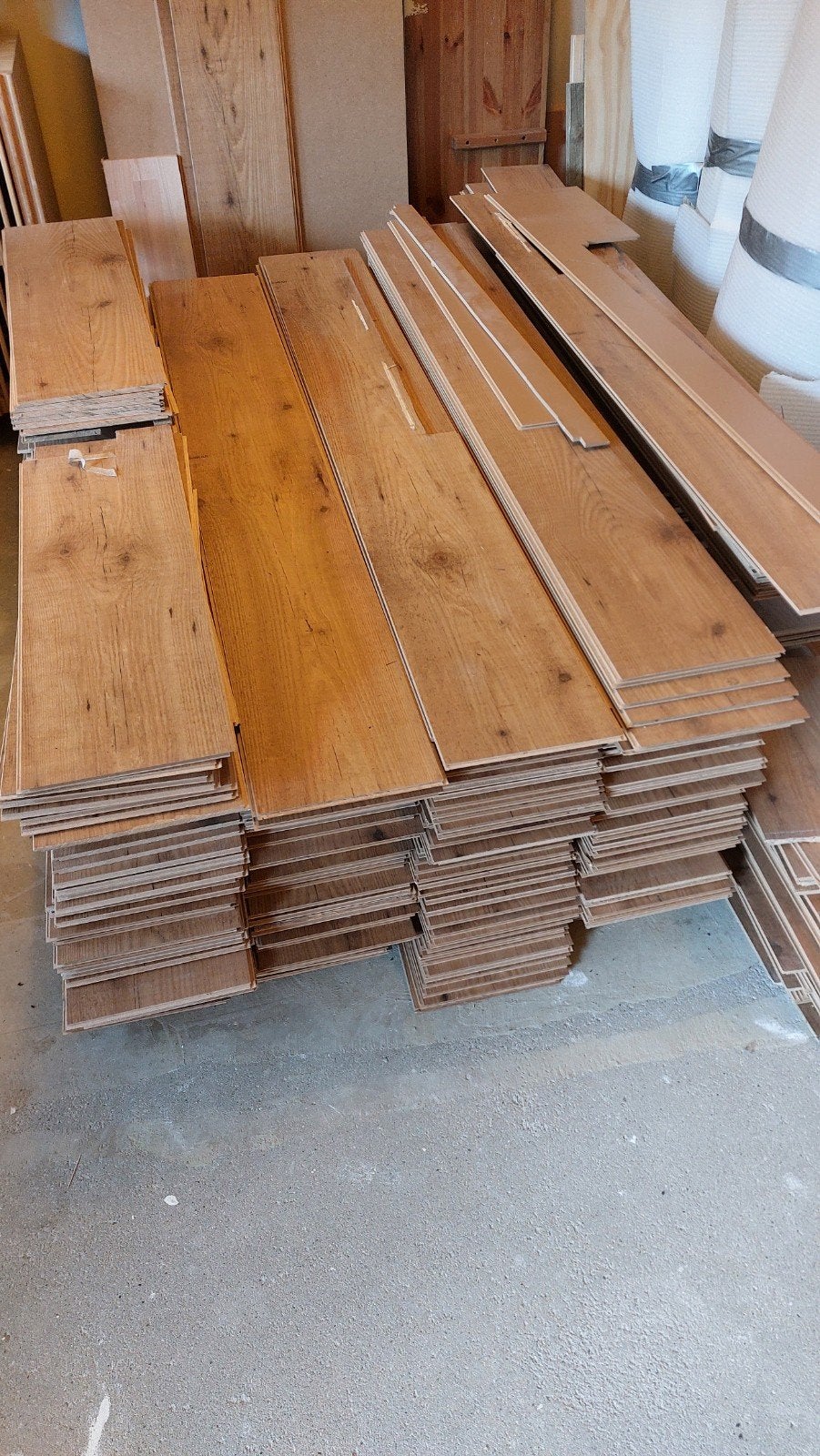 Ongeveer 65m2 laminaat, Ophalen, Gebruikt, 50 tot 150 cm, 10 m² of meer