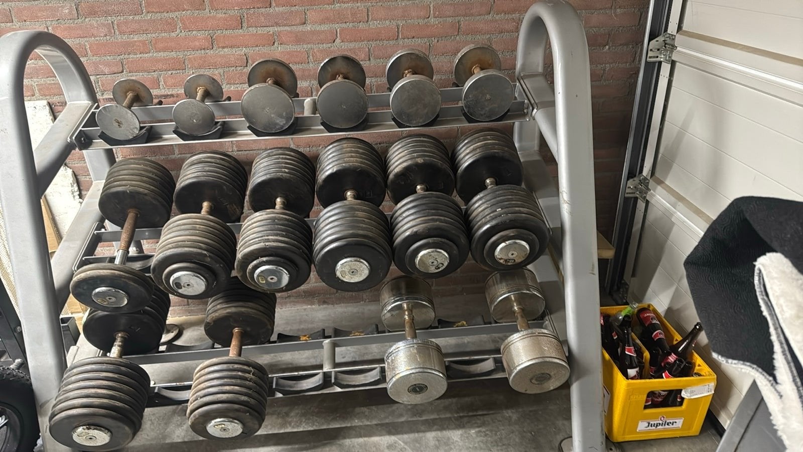 Dumbbell set met rek - diverse gewichten, Ophalen, Gebruikt, Armen, Dumbbell