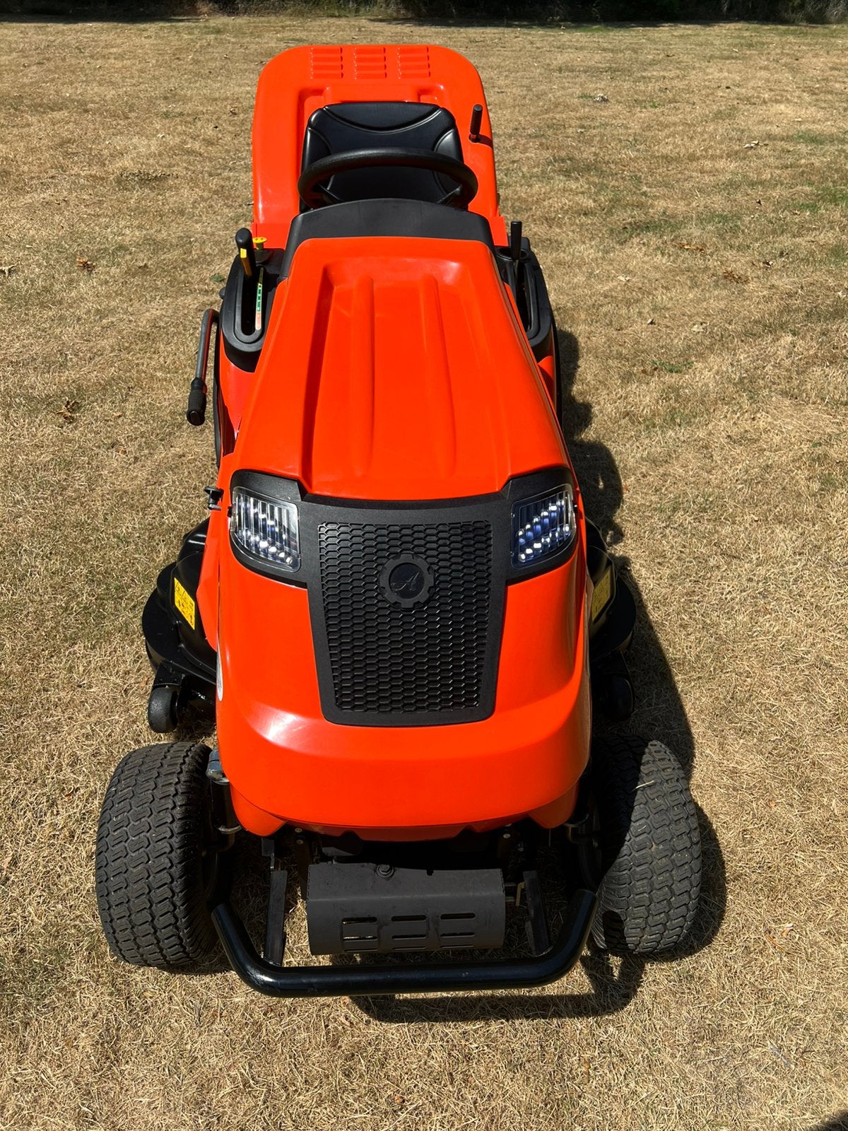 Als nieuw: Ariens C60 zitmaaier met veeg / opvangbak bj 2020, Info@AriensCo.com, Brillion Wisconsin VS, Ophalen of Verzenden, 90 tot 120 cm