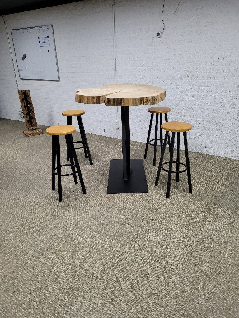 laatste nieuwe statafel + 4 krukken massief eiken boomstam, Ophalen, Nieuw