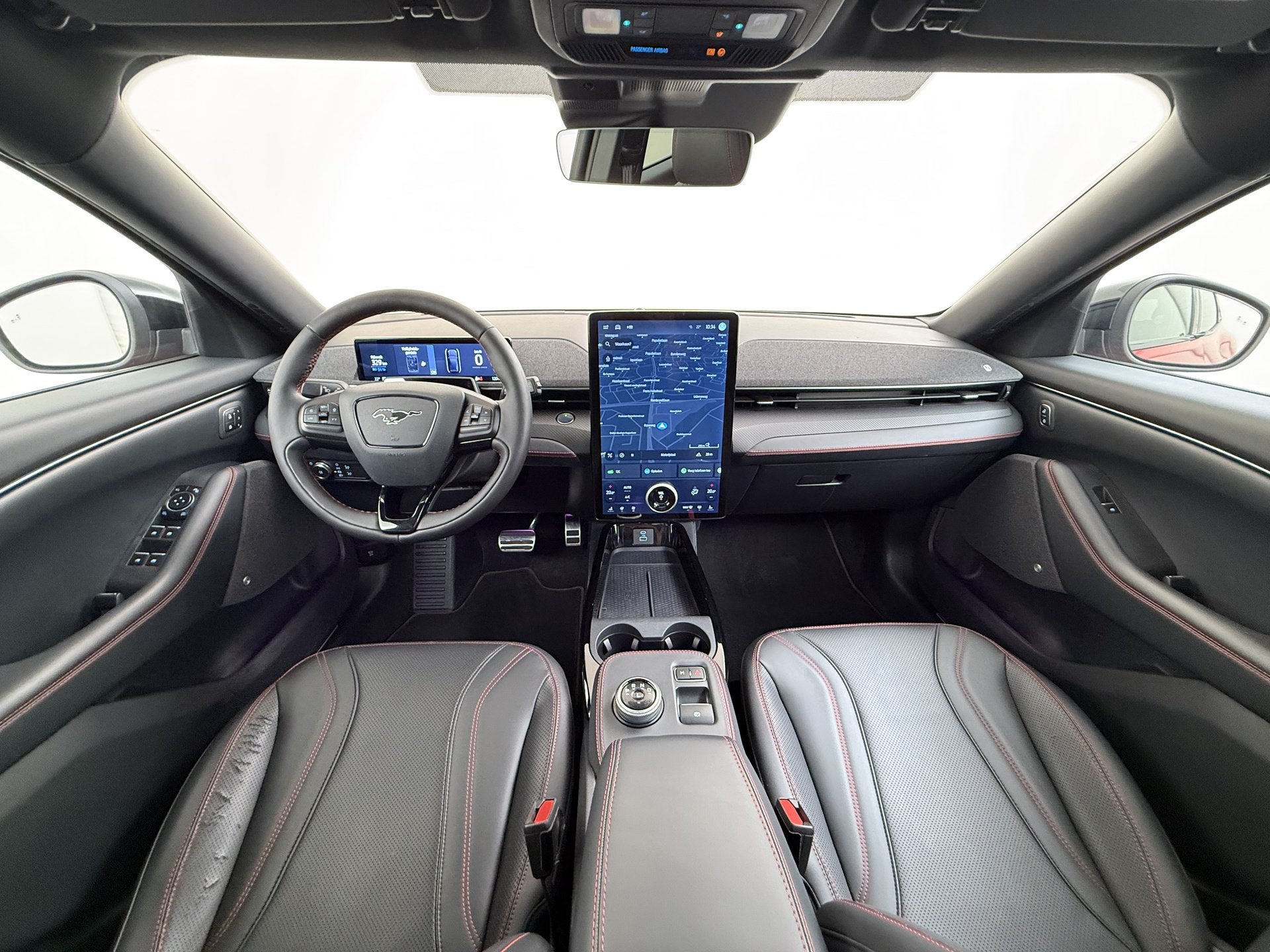 Ford Mustang Mach-E AWD 75kWh Trekhaak Leder+Memory Pano-Dak, Auto's, Gebruikt, 31 min, Mustang, 269 pk