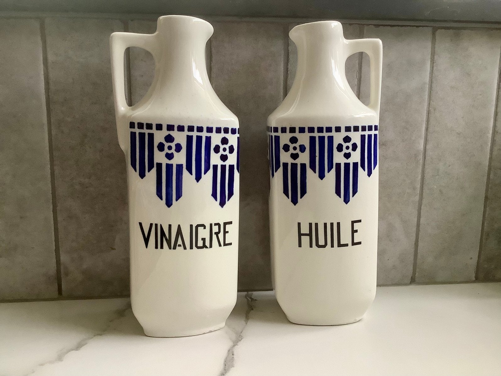 Vintage Franse olie en azijn set (Art Deco, jaren '20/'30), Antiek en Kunst, Antiek | Keramiek en Aardewerk, Ophalen of Verzenden