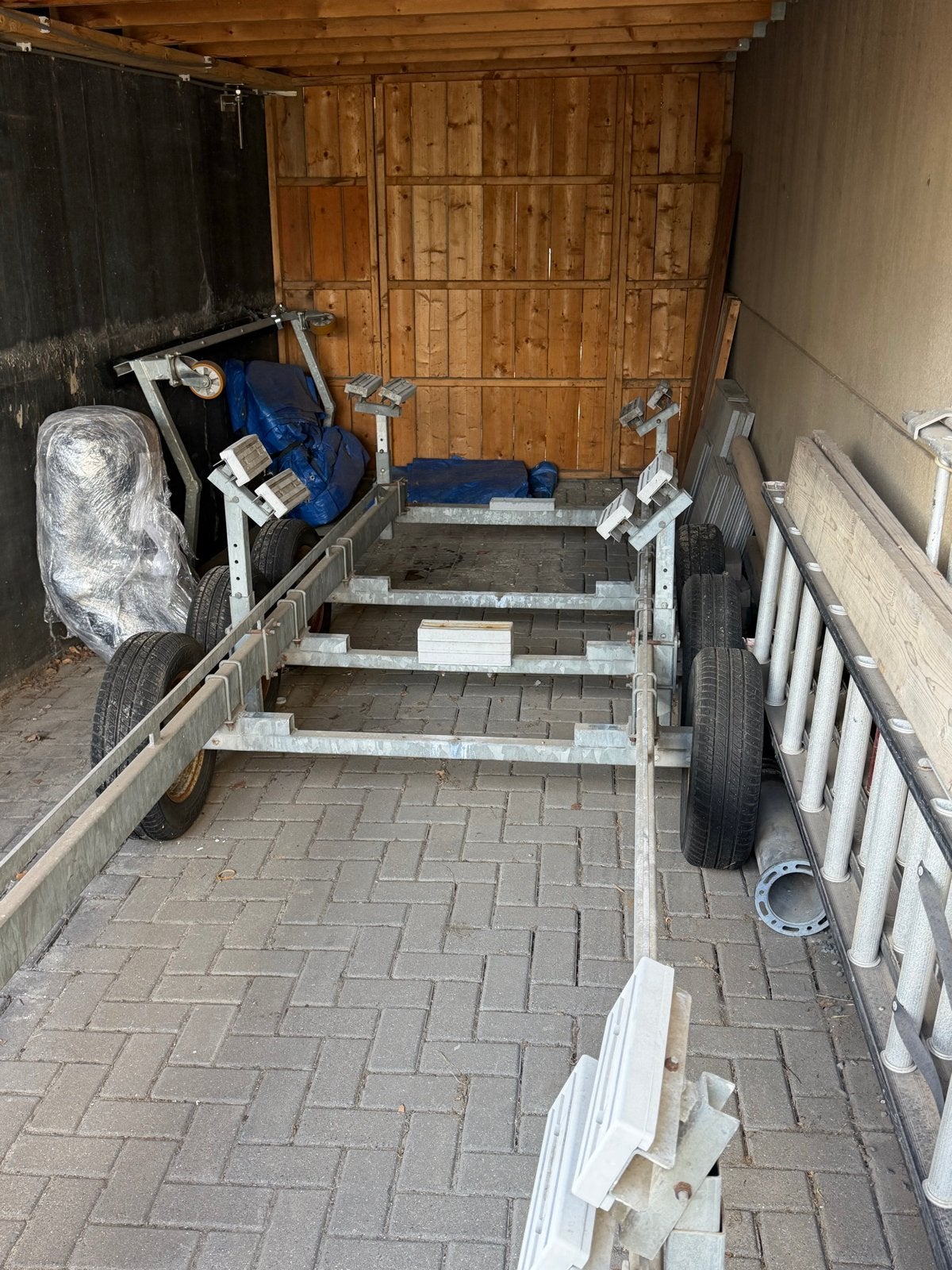 Stallingstrailer 3-assig, Pega, 8m lang - Ideaal voor boot, Ophalen, Gebruikt, 1500 tot 3000 kg, 6 tot 9 meter