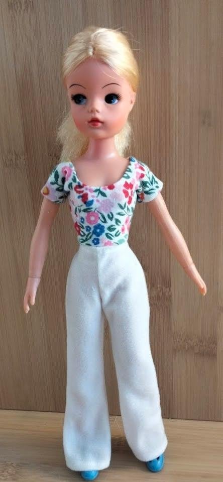 11" Sindy  doll fashion by A.R.O, Verzamelen, Poppen, Verzenden, Nieuw, Fashion Doll