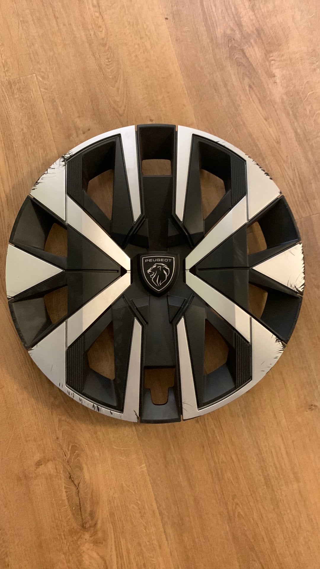 1 originele Peugeot wieldop, Ophalen, Gebruikt