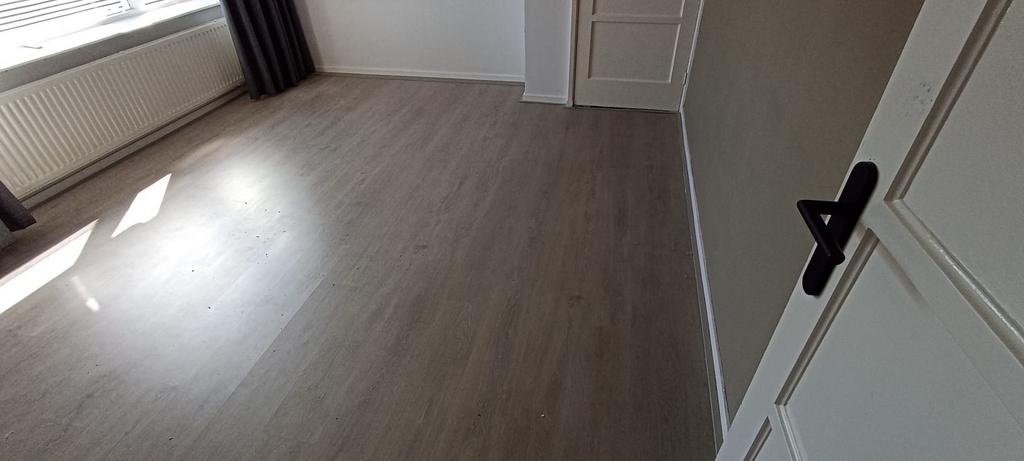 Restpartij laminaat grijs | ca 20m2, Doe-het-zelf en Verbouw, Vloerdelen en Plavuizen, Ophalen, 50 tot 150 cm, 10 m² of meer, 10 tot 30 cm