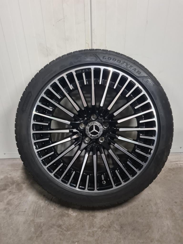 20' Mercedes EQA EQB H243 X243 Velgen met winterbanden, Banden en Velgen, Ophalen of Verzenden, 235 mm, Personenwagen