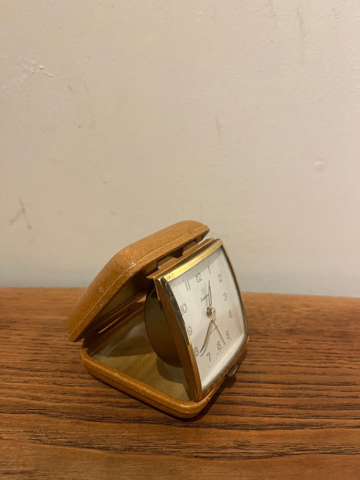 Vintage reiswekker Junghans, Antiek en Kunst, Antiek | Klokken, Ophalen of Verzenden