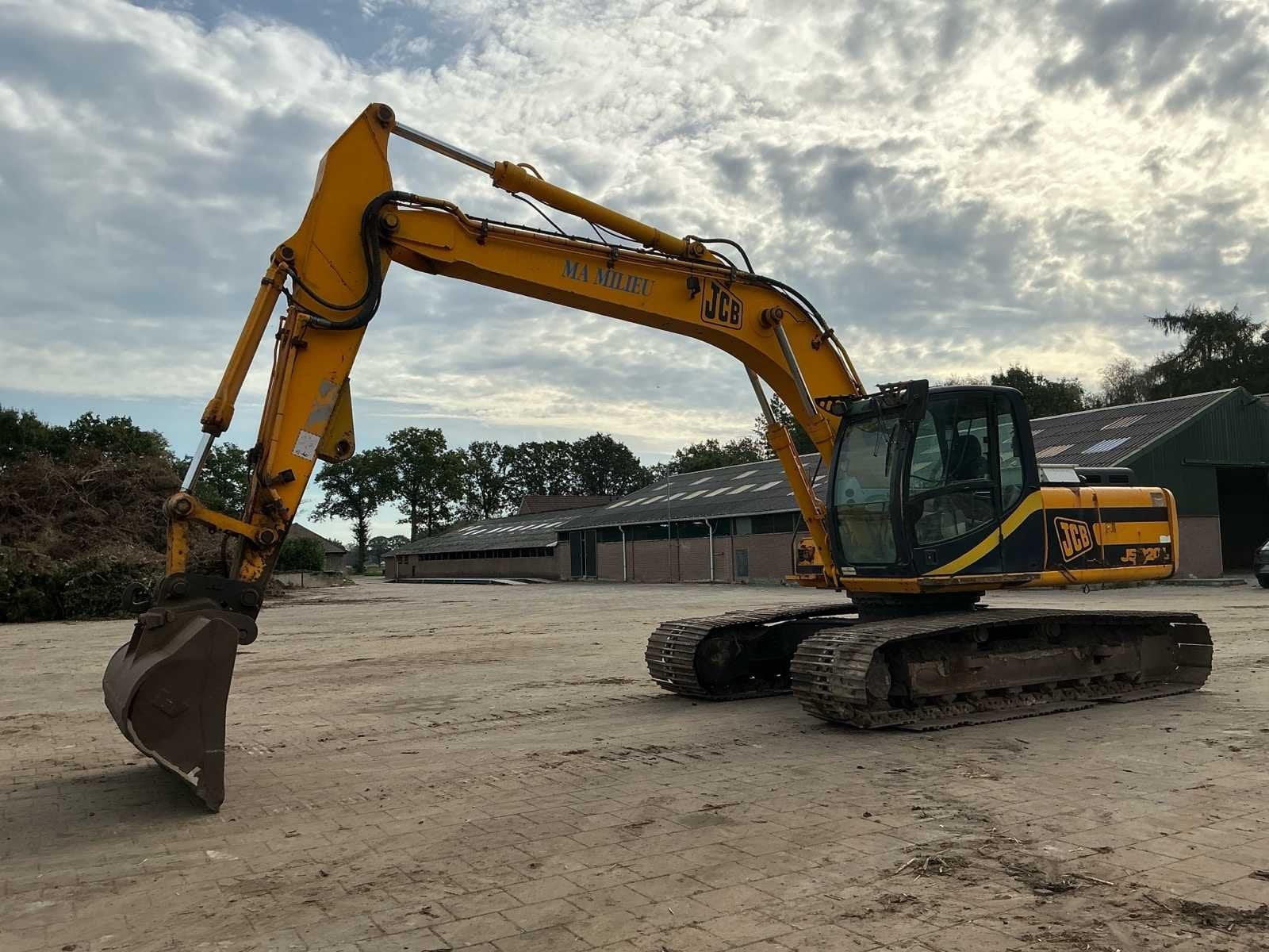 2002 JCB JS220L Rupsgraafmachine, Graafmachine
