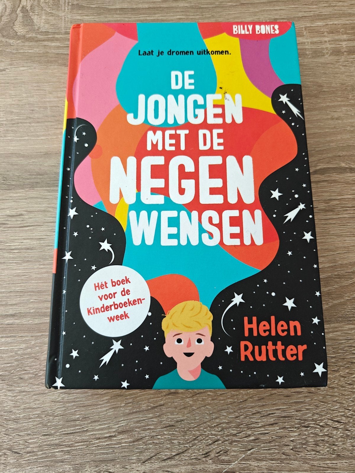 De Jongen met de Negen Wensen - Helen Rutter, Boeken, Ophalen of Verzenden, Zo goed als nieuw, Helen Rutter, Fictie algemeen