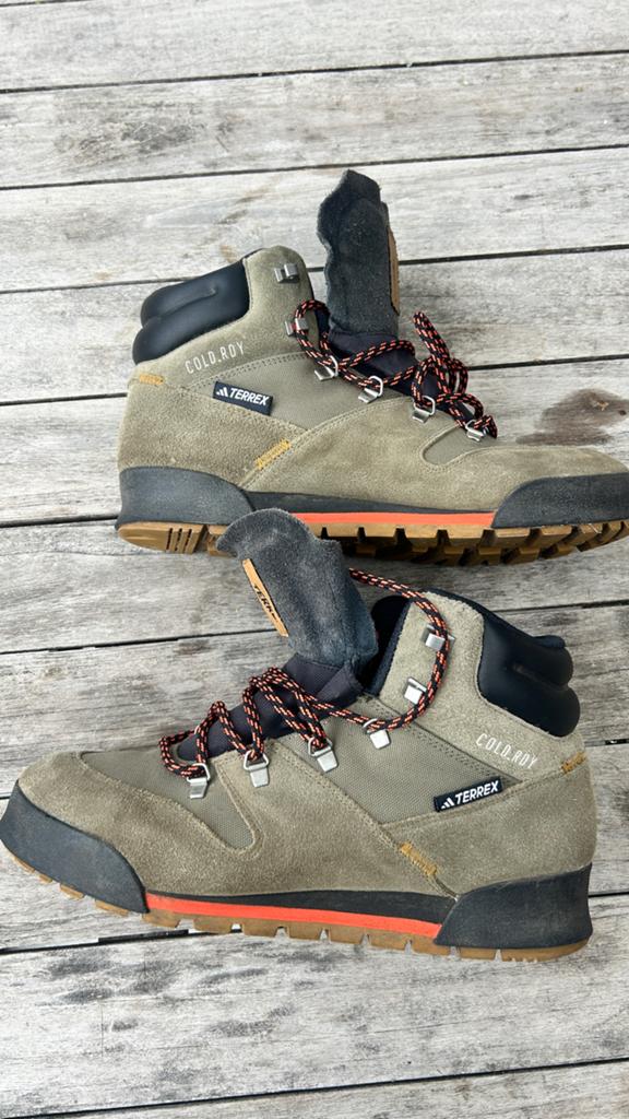 Adidas Terrex wandelschoenen - Maat 43 1/3, Sport en Fitness, Bergsport en Wandelen, Ophalen of Verzenden, Zo goed als nieuw, Schoenen