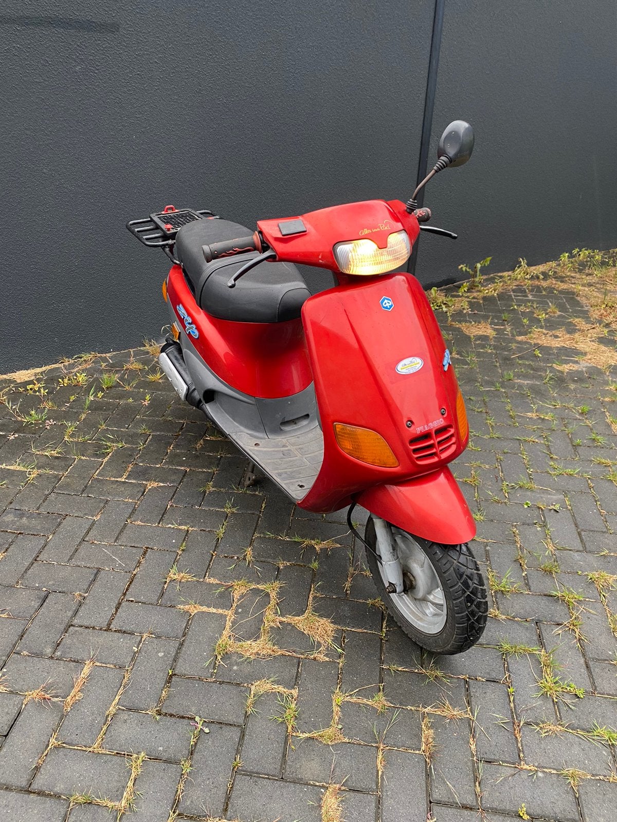 Piaggio Zip Type 2 – Duitse papieren, Fietsen en Brommers, Scooters | Piaggio, Tweetakt, Gebruikt, Maximaal 45 km/u, Zip