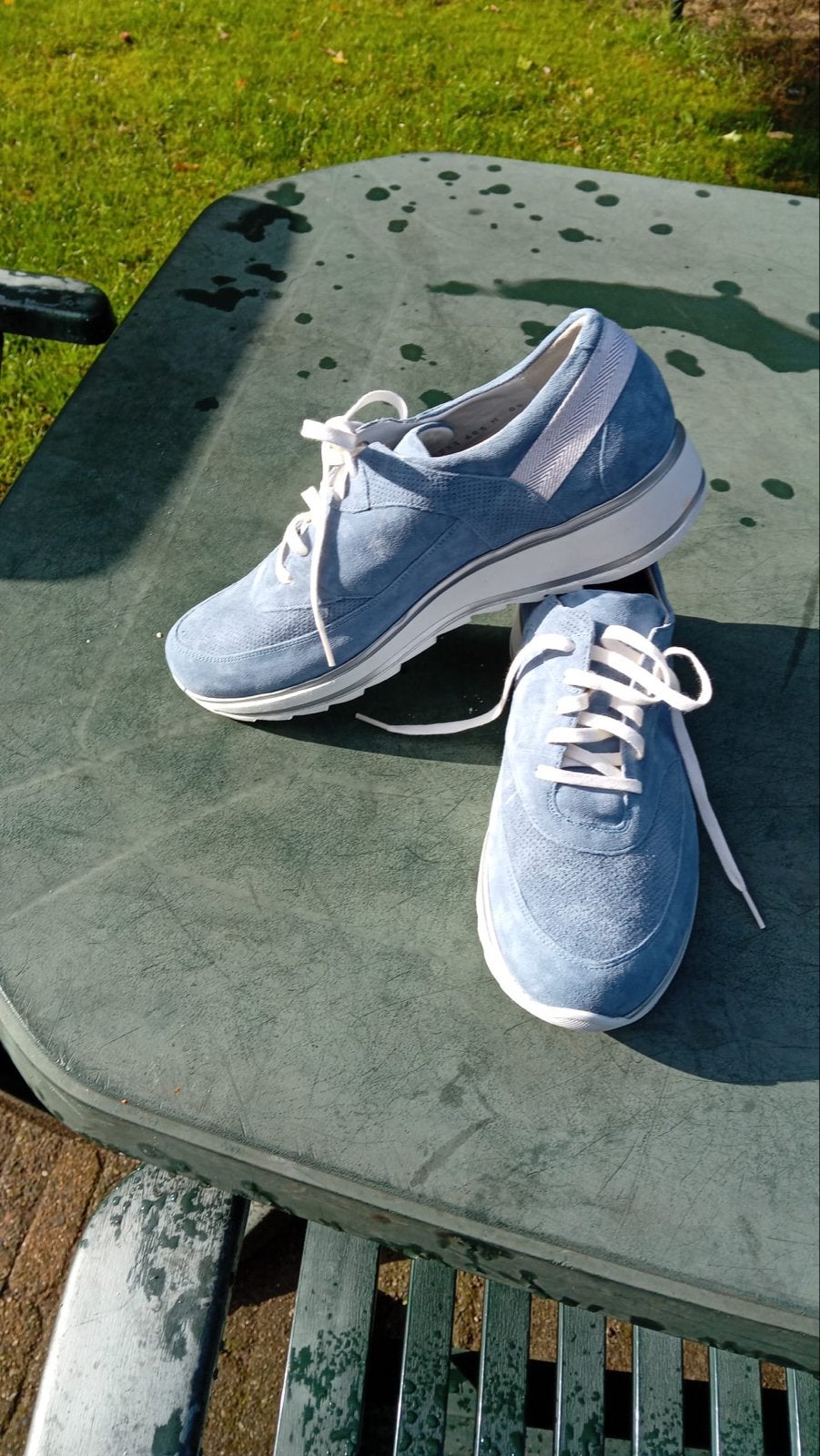 Nieuwe Durea schoenen, UK 8,5 / NL 41.5) lichtblauw, Blauw, Nieuw, Ophalen of Verzenden, Sneakers of Gympen