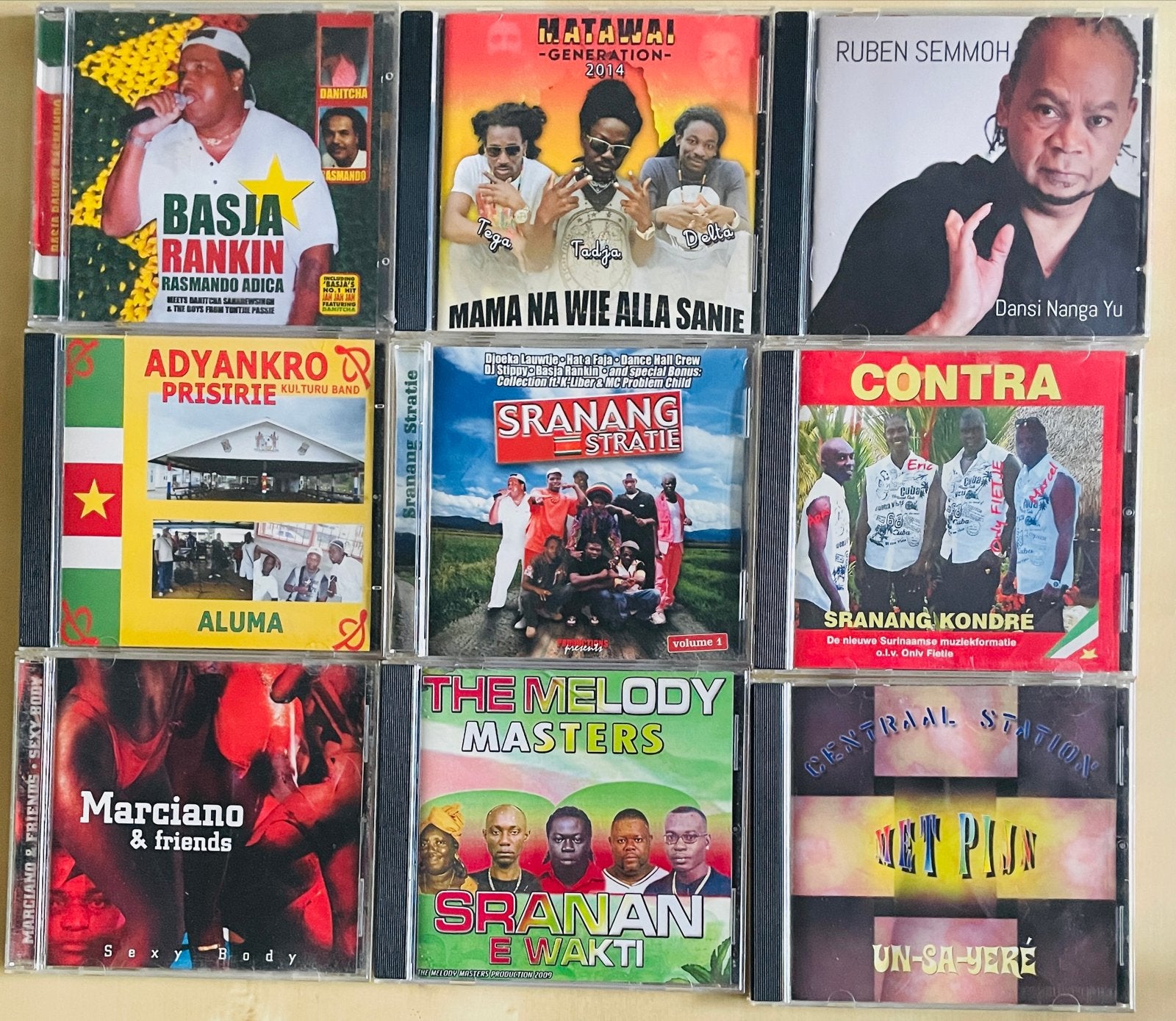 Grote collectie Surinaamse muziek CD's - Diverse artiesten, Ophalen of Verzenden, Nieuw in verpakking, Overige genres, Album