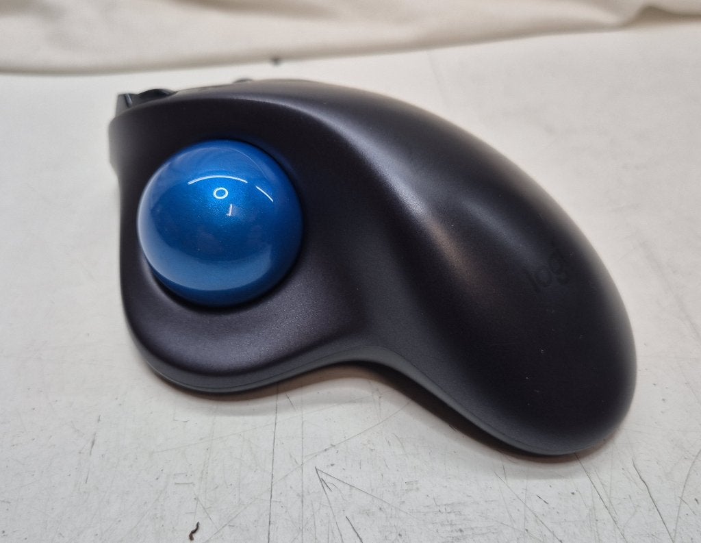 Logitech M570 Trackball incl usb ontvanger, Rechtshandig, Gebruikt, Ergonomisch, Logitech.