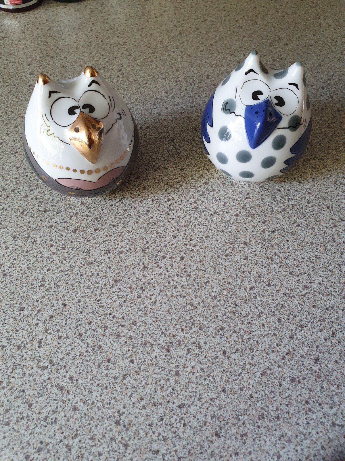 goebel peper en zoutstel, Ophalen of Verzenden, Gebruikt, Porselein, Kop en/of schotel