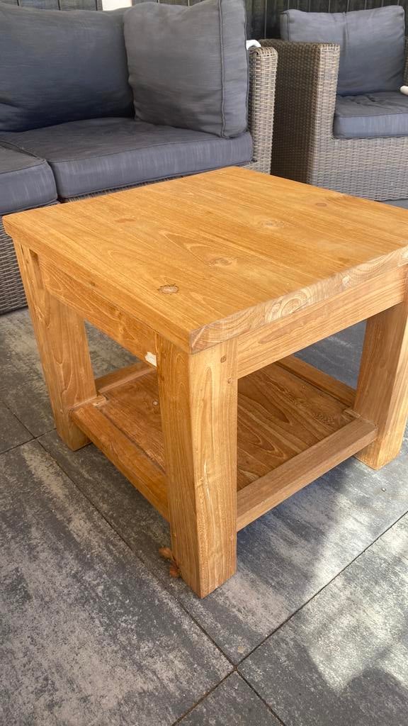 Houten tafeltje, Huis en Inrichting, Tafels | Salontafels, 50 tot 100 cm, Ophalen of Verzenden, Zo goed als nieuw, Minder dan 50 cm