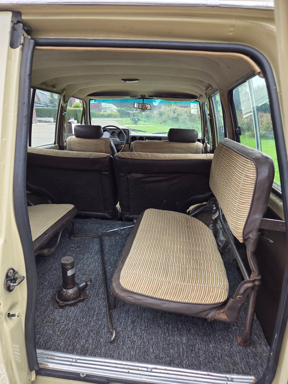 Toyota Landcruiser fj60 1984 airco 9 personen ( hj60 hj61 ), foto 10
