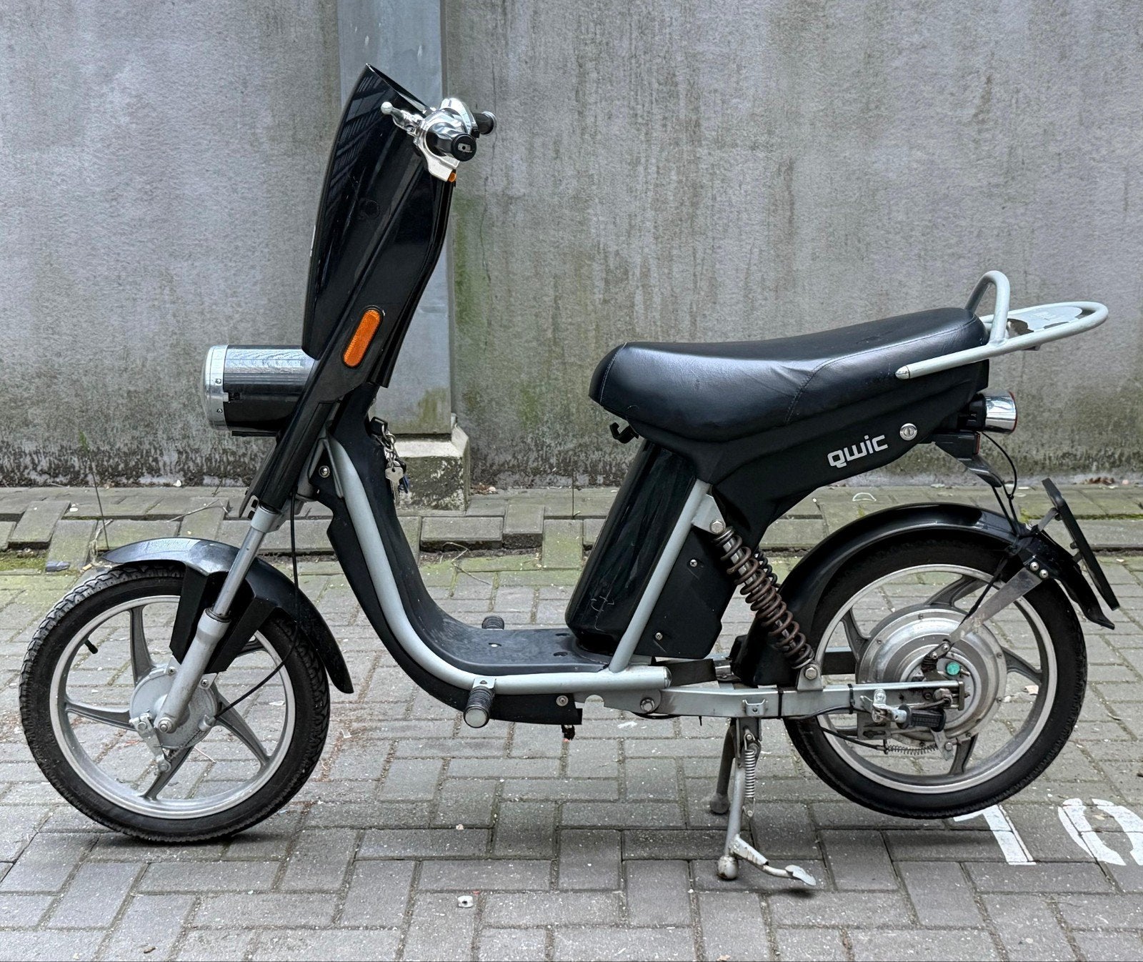 Qwic Emoto Lite Elektrische Scooter (2010), Ophalen, Gebruikt, Elektrisch, Overige merken