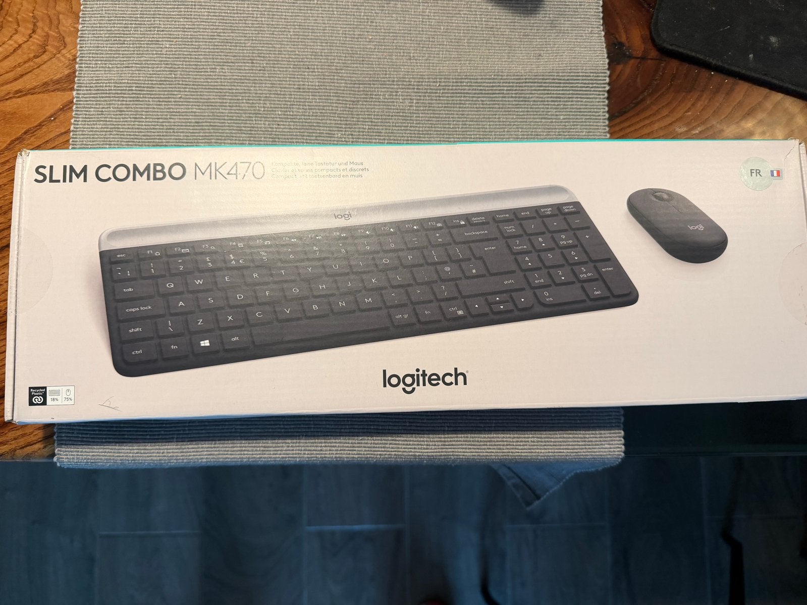 Logitech Slim Combo MK470 Azerty Toetsenbord en Muis Set, Computers en Software, Toetsenborden, Nieuw, Azerty, Draadloos, Draadloze ontvanger