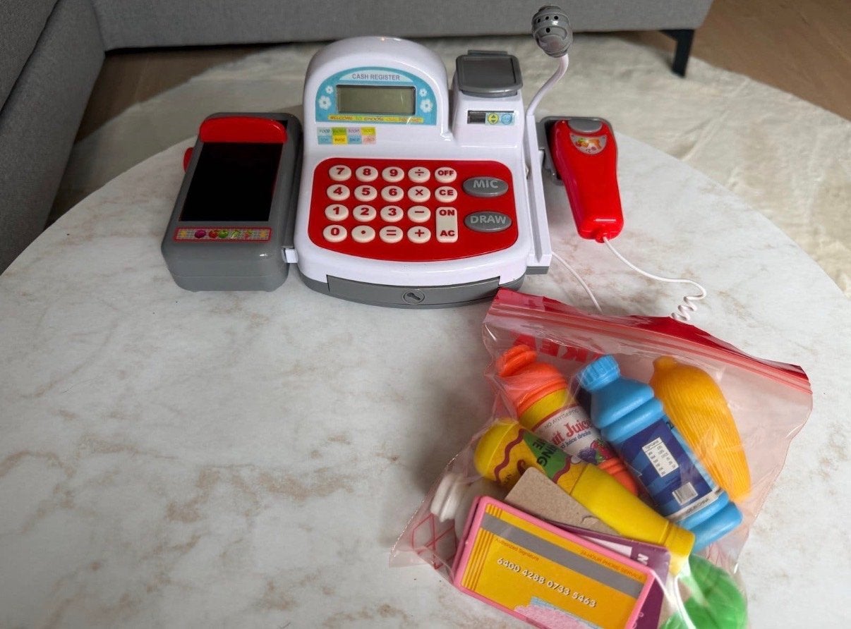 Kinder kassa met accessoires, Ophalen, Gebruikt, Jongen of Meisje