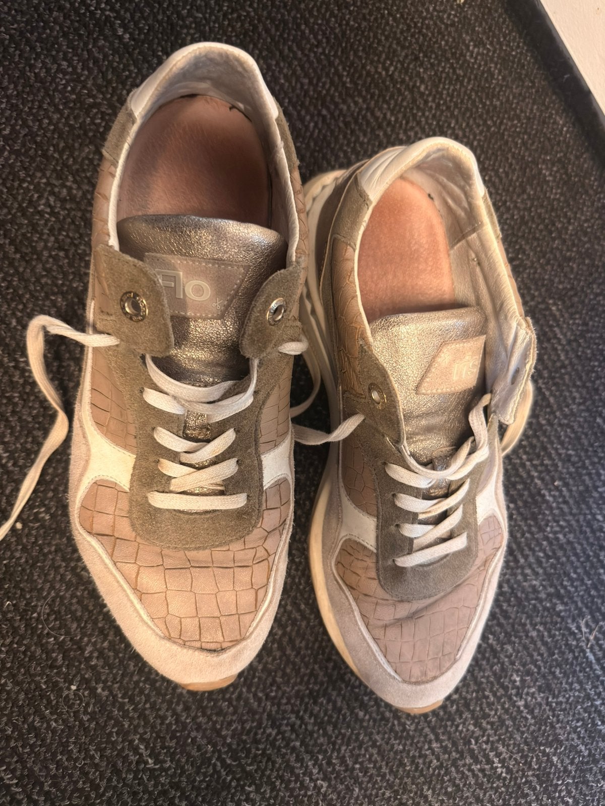 Floris van bommel sneackers., Ophalen of Verzenden, Sneakers of Gympen, Gedragen, Groen