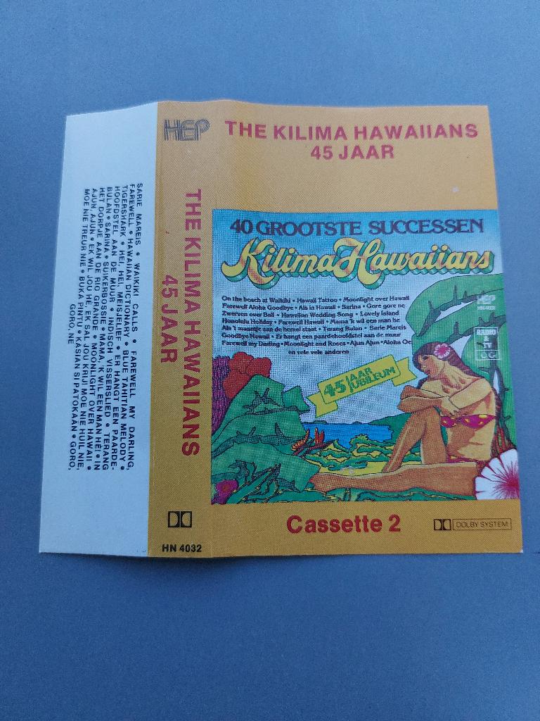THE KILIMA HAWAIIANS - 45 JAAR CASSETTE 2 (MC), Wereldmuziek, 1 bandje, Ophalen of Verzenden, Zo goed als nieuw