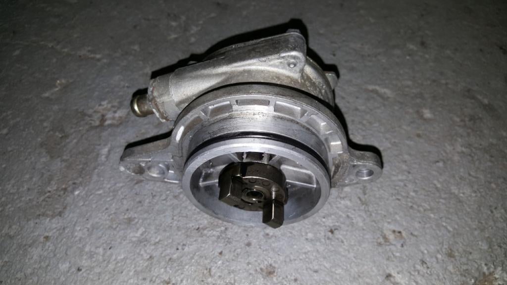 Vacuumpomp BMW E46 330 d 2001, Ophalen of Verzenden