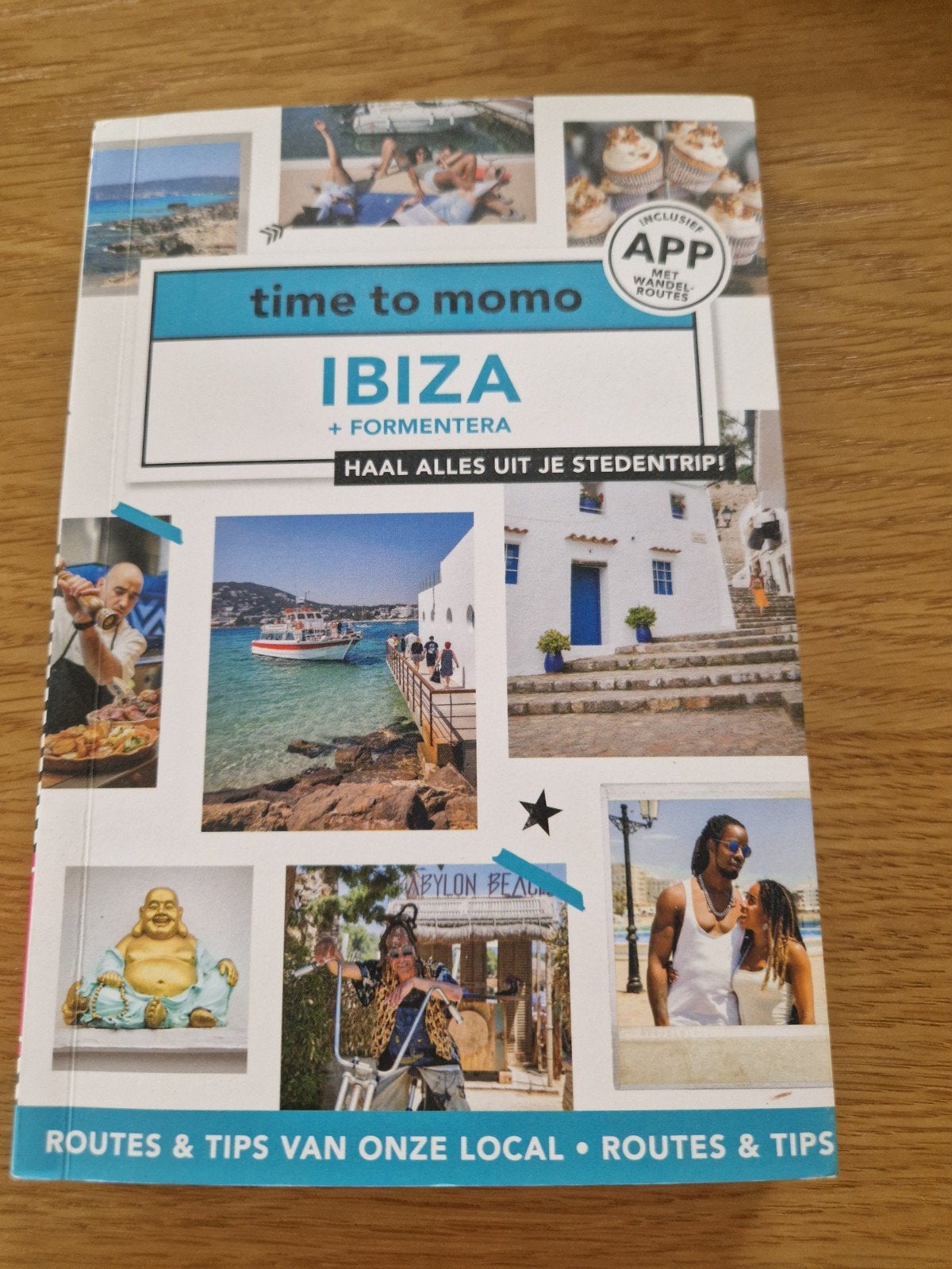 Time to Momo Ibiza + Formentera Reisgids (code werkt niet), Boeken, Overige merken, Europa, Diverse auteurs, Ophalen of Verzenden