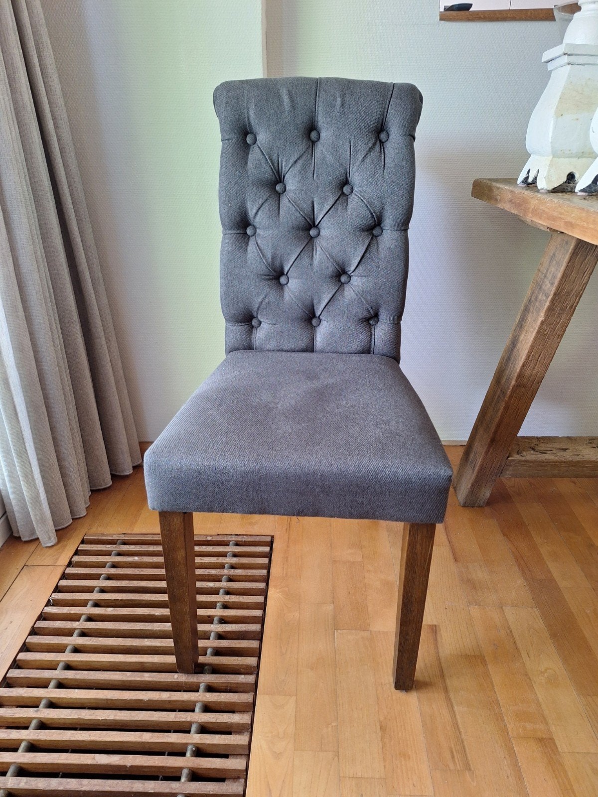 Set van 4 grijze eetkamer stoelen, Ophalen, Gebruikt, Vier, Stof