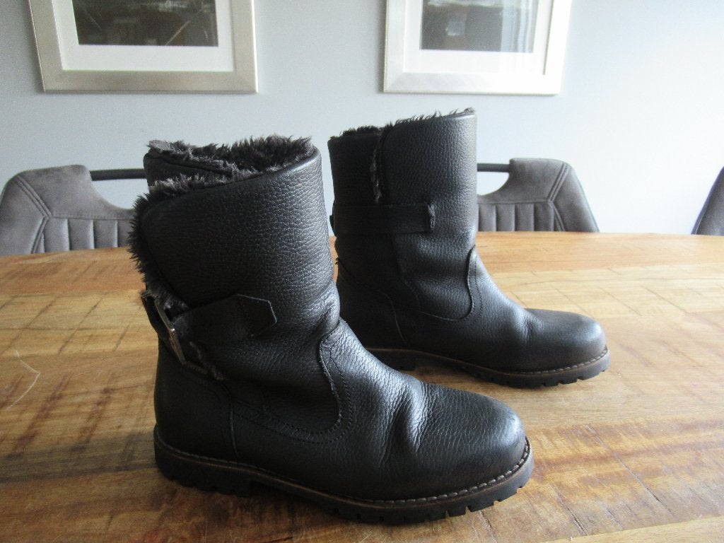 Human nature zwarte boots laarzen met bont maat 38, Kleding | Dames, Schoenen, Hoge laarzen, Zwart, Ophalen of Verzenden, Zo goed als nieuw
